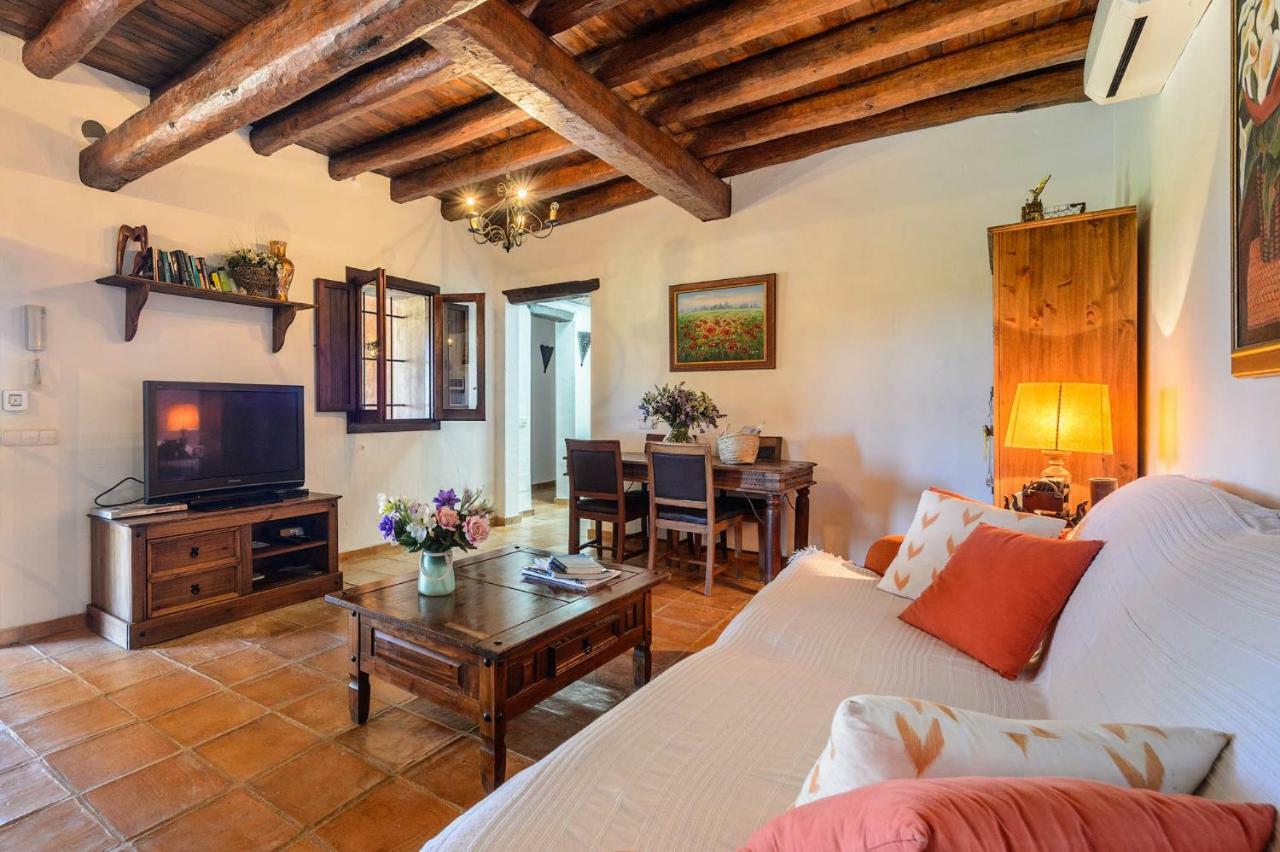 Вилла Finca Niko Санта-Эулалия-дель-Рио Экстерьер фото
