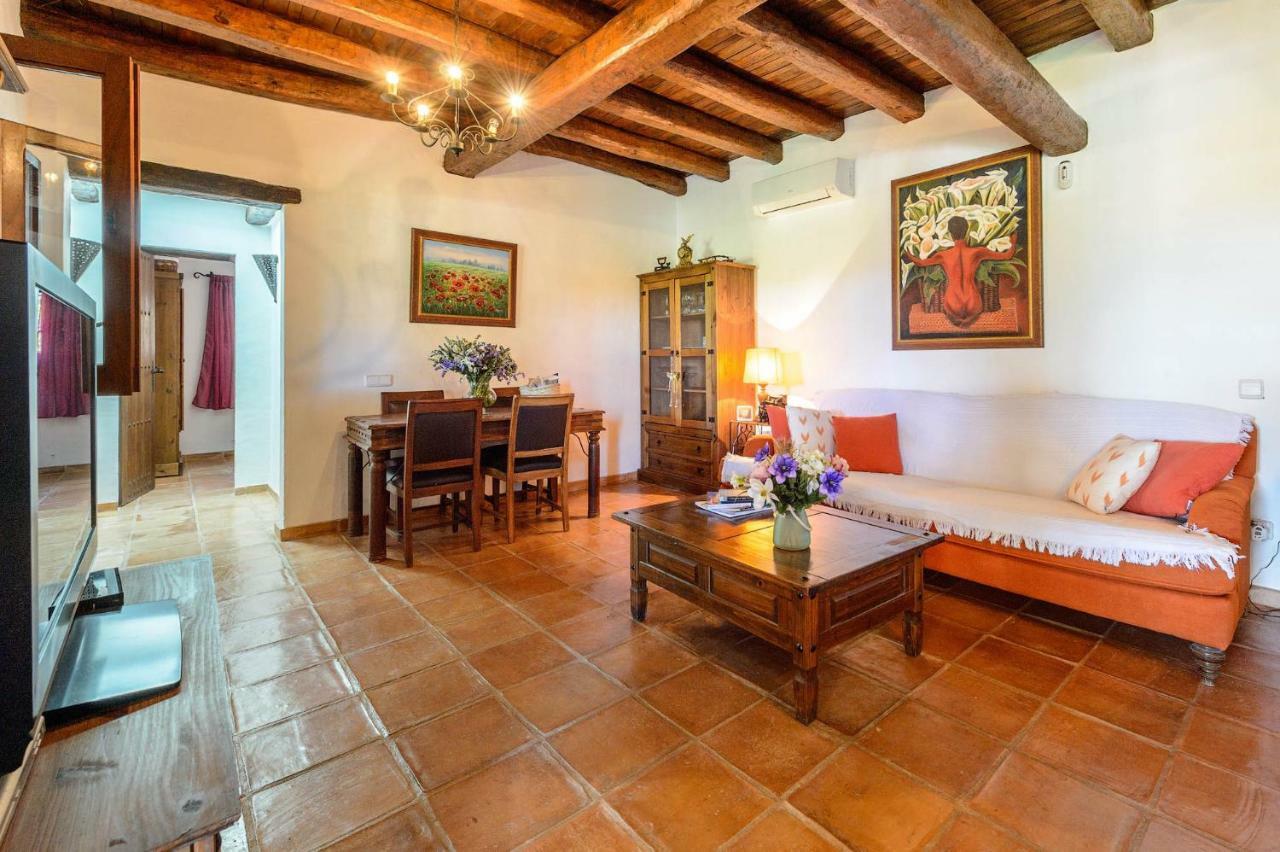 Вилла Finca Niko Санта-Эулалия-дель-Рио Экстерьер фото